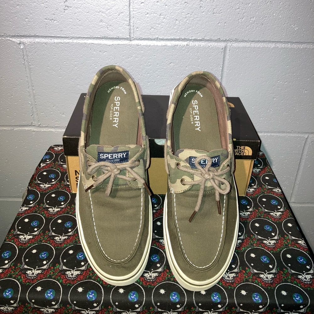 Sperry boat shoes size 13 men’s